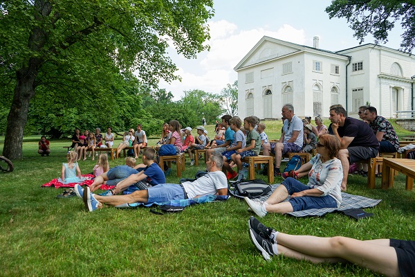 Makačíno – festival malého kačinského divadla